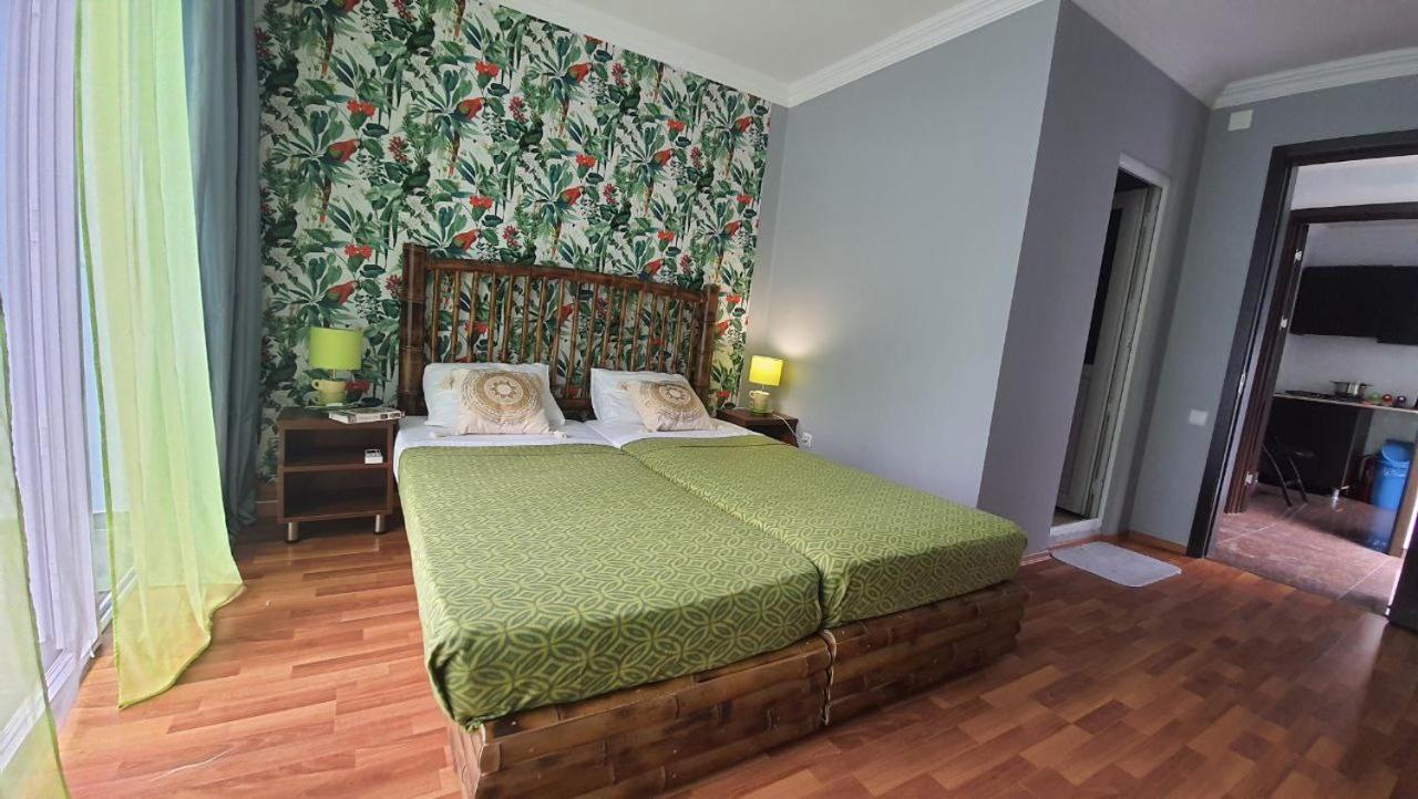 Calypso Kvariati Hotel ภายนอก รูปภาพ