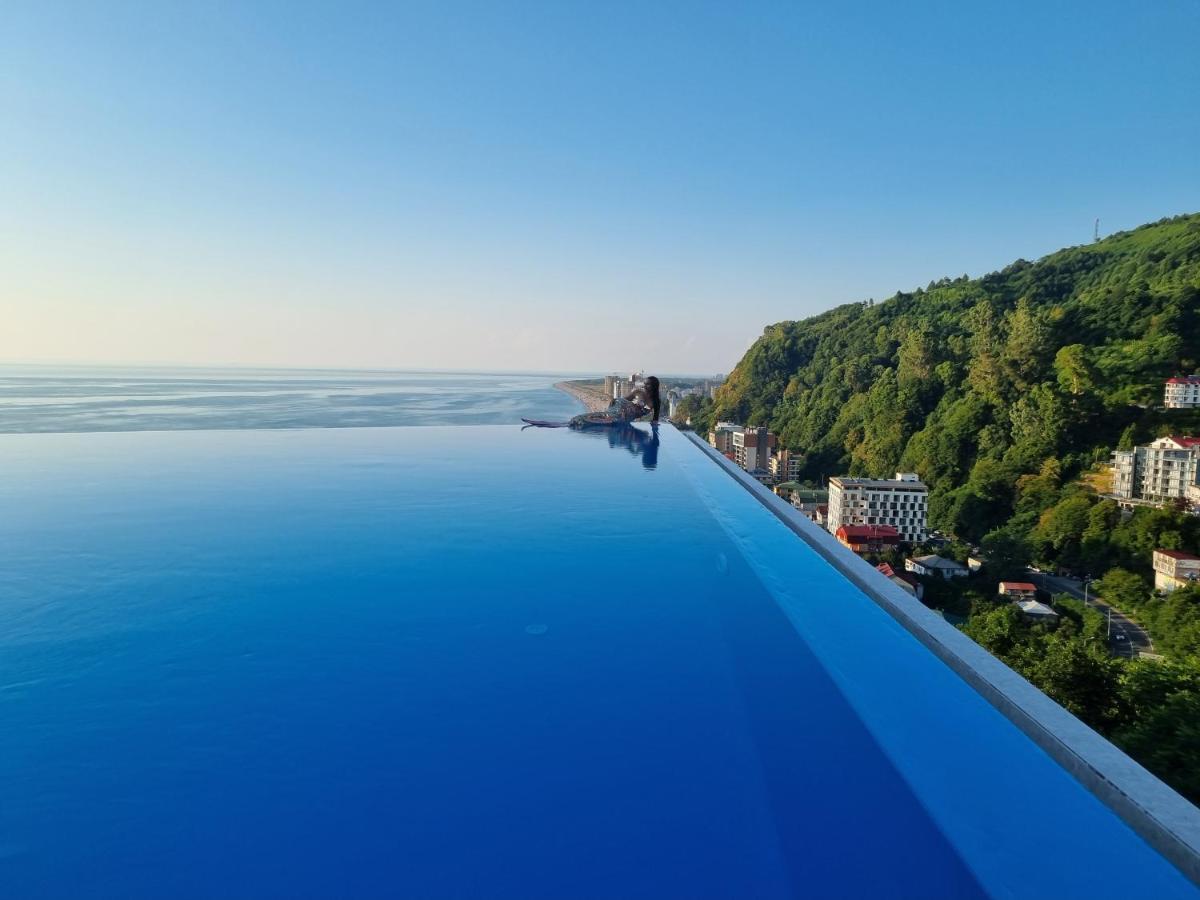Calypso Kvariati Hotel ภายนอก รูปภาพ