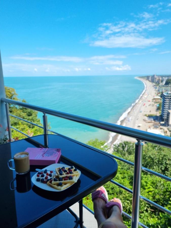Calypso Kvariati Hotel ภายนอก รูปภาพ