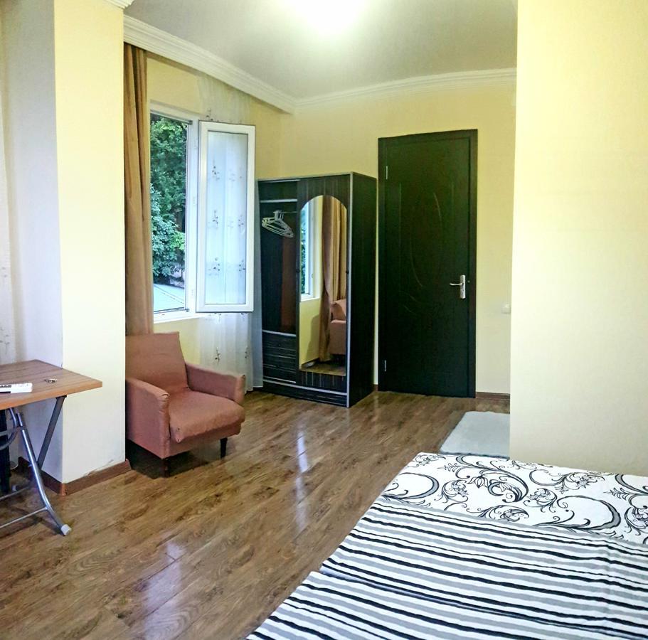 Calypso Kvariati Hotel ภายนอก รูปภาพ